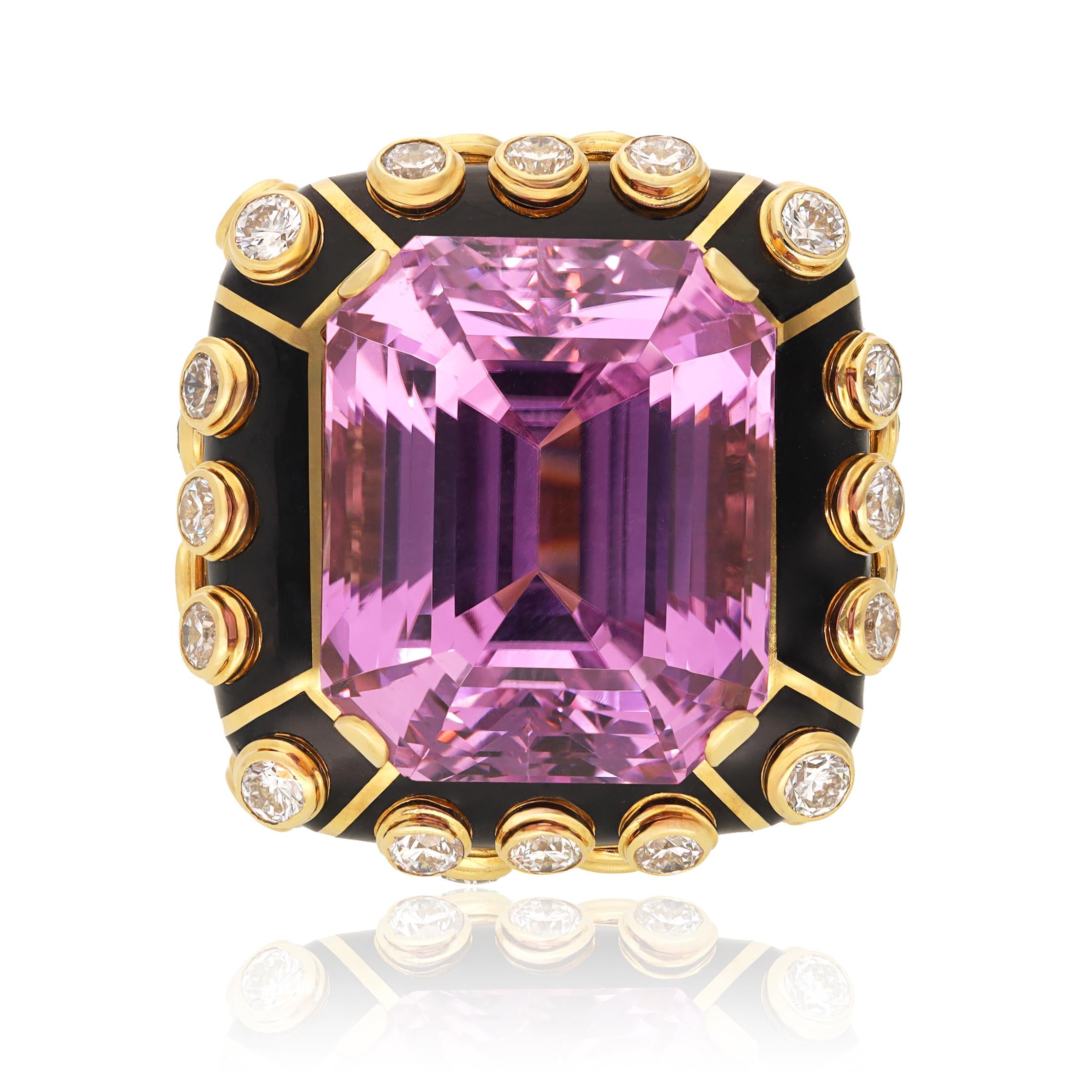 DAVID WEBB 18K Yellow Gold, Black Enamel, Kunzite and Diamond Ring