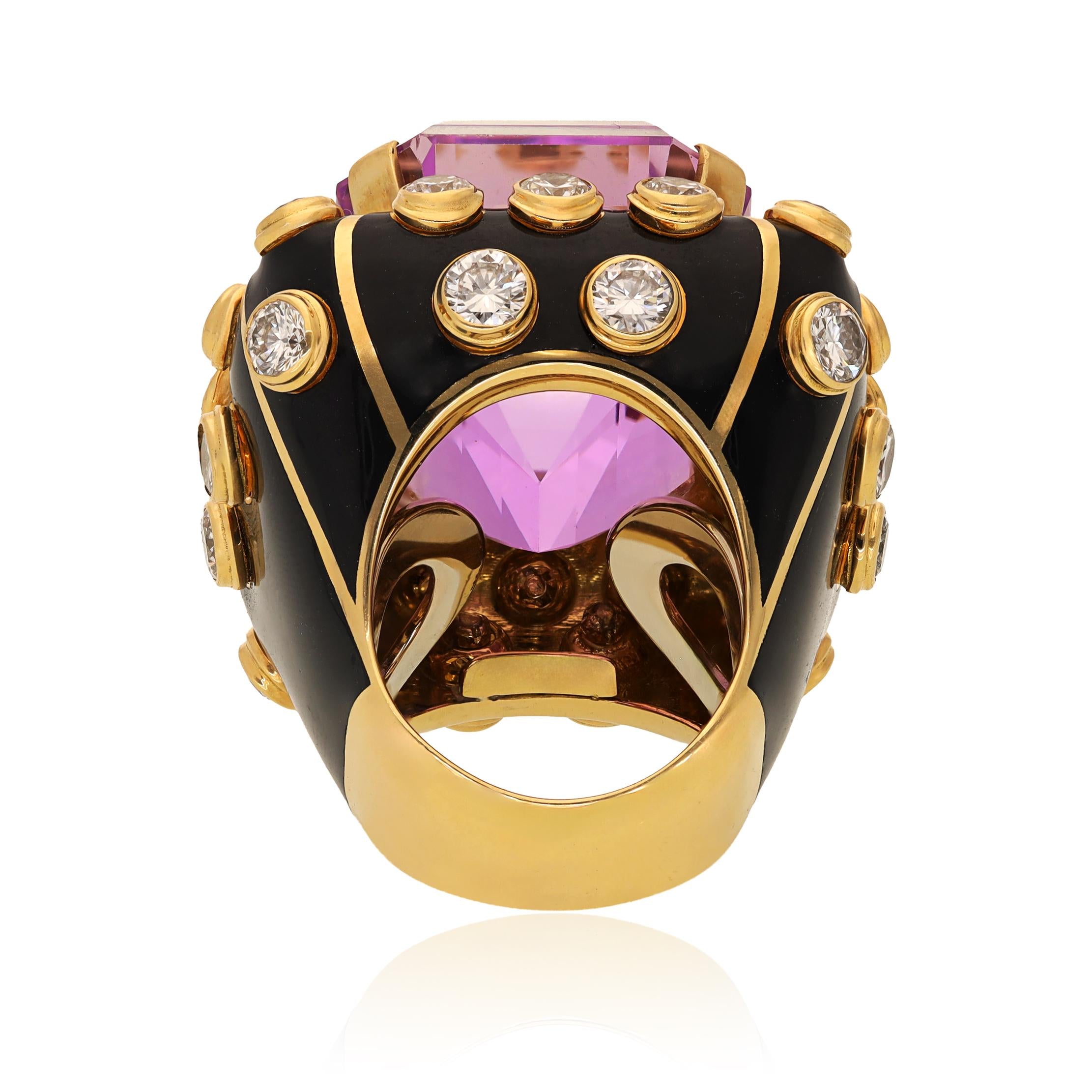 DAVID WEBB 18K Yellow Gold, Black Enamel, Kunzite and Diamond Ring