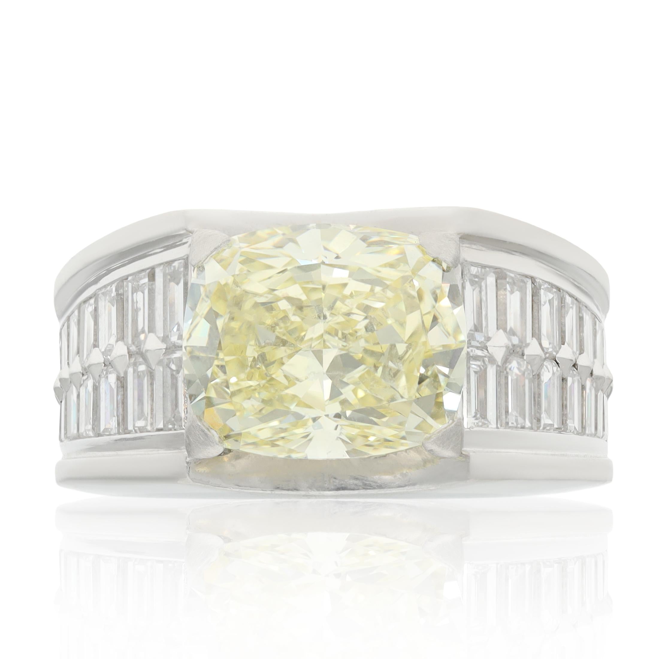 CARTIER Platinum, Cushion-Cut Fancy Yellow Diamond Ring