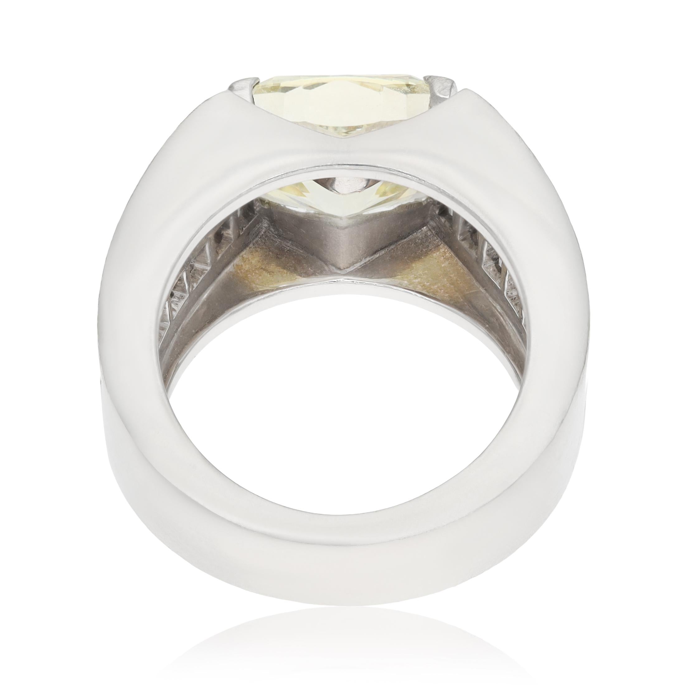 CARTIER Platinum, Cushion-Cut Fancy Yellow Diamond Ring