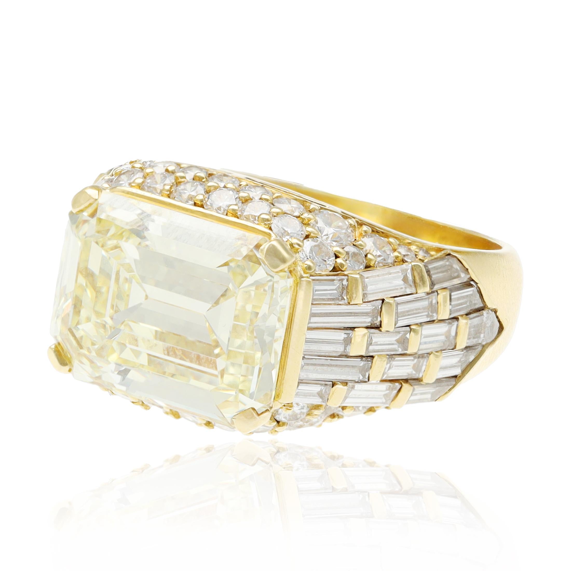 BULGARI Fancy Light Yellow Diamond "Trombino" Ring