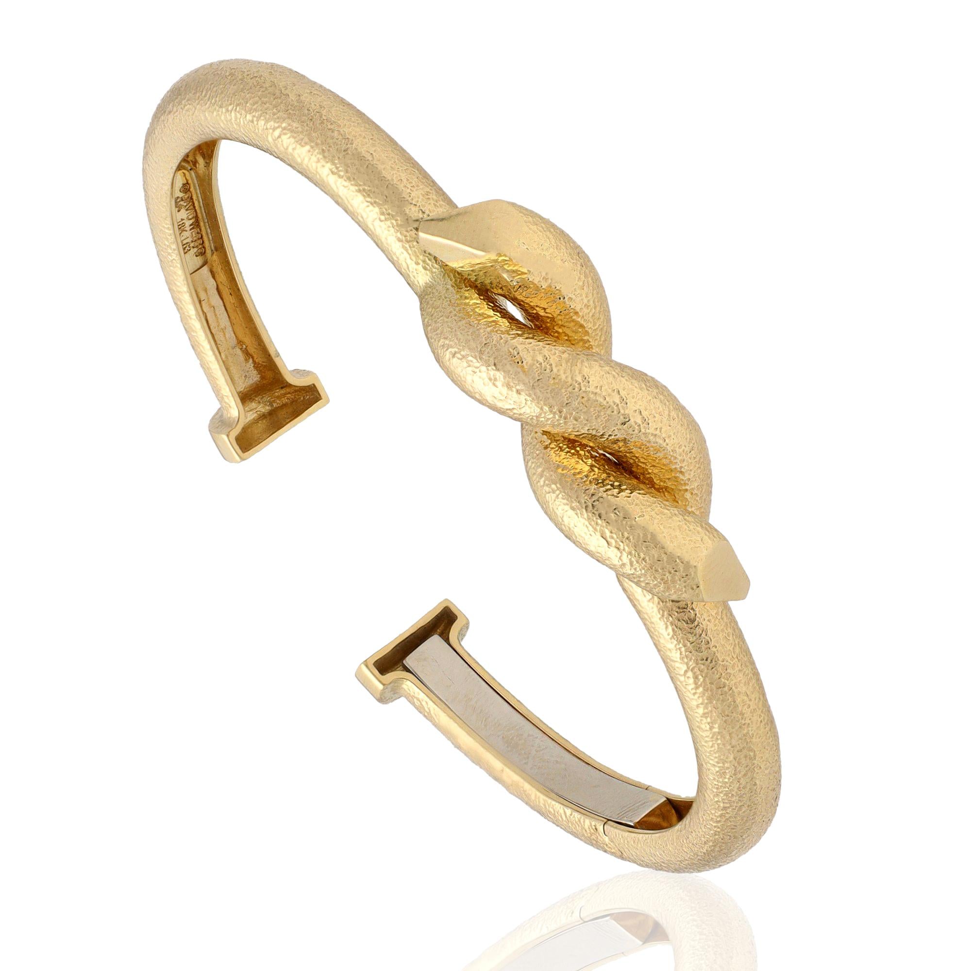 DAVID WEBB Twisted Nail Cuff Bracelet