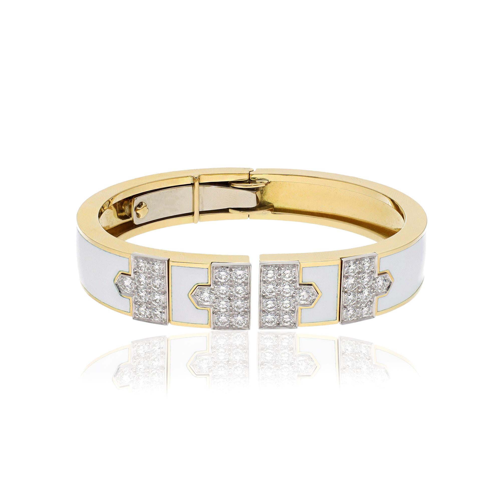 DAVID WEBB Lane Bracelet, White Enamel