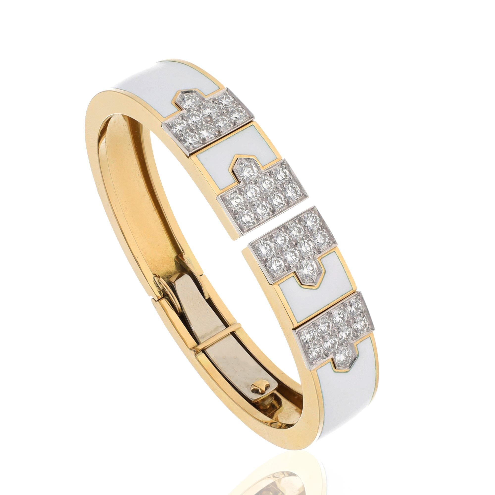 DAVID WEBB Lane Bracelet, White Enamel