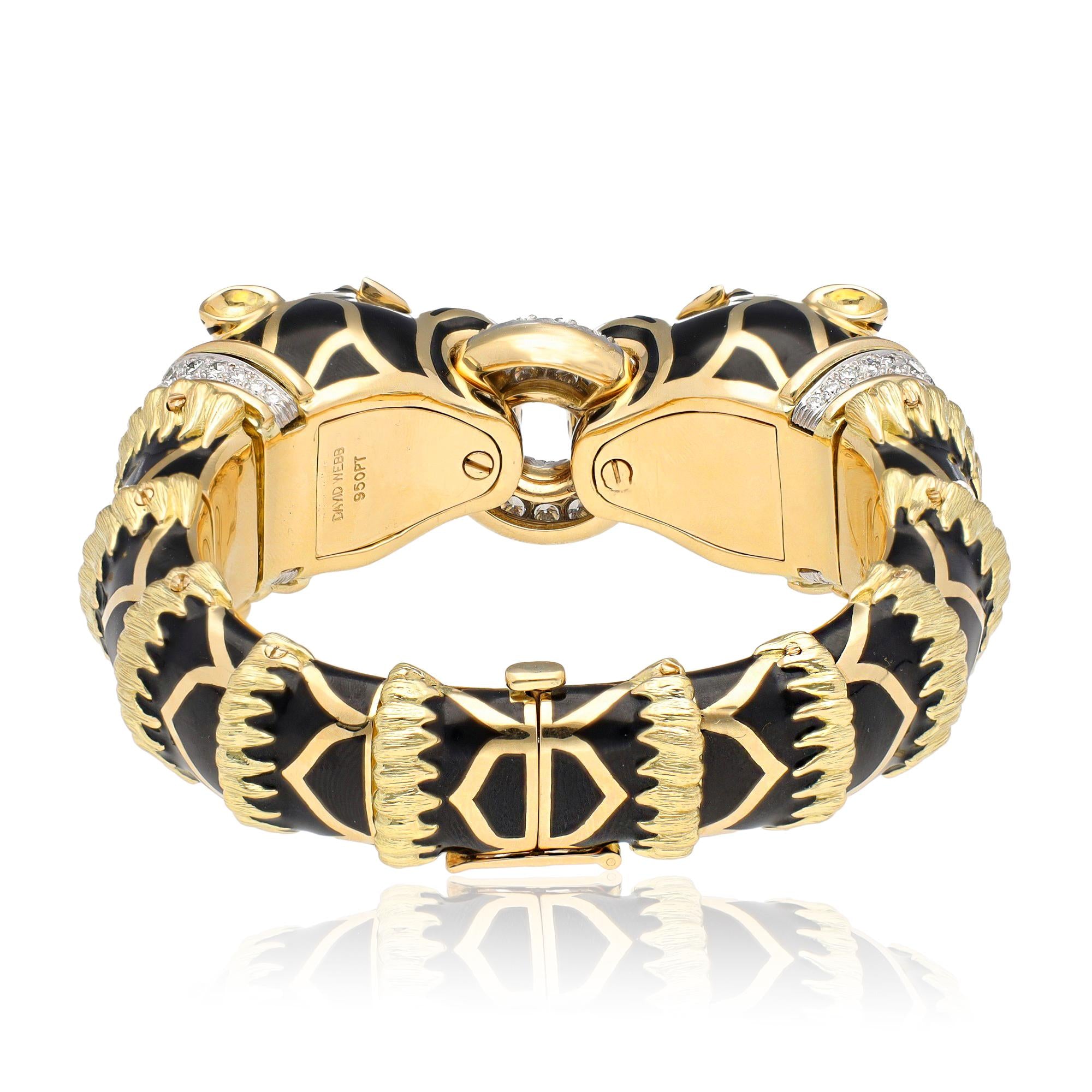 DAVID WEBB 'Double Head Lion Bracelet'