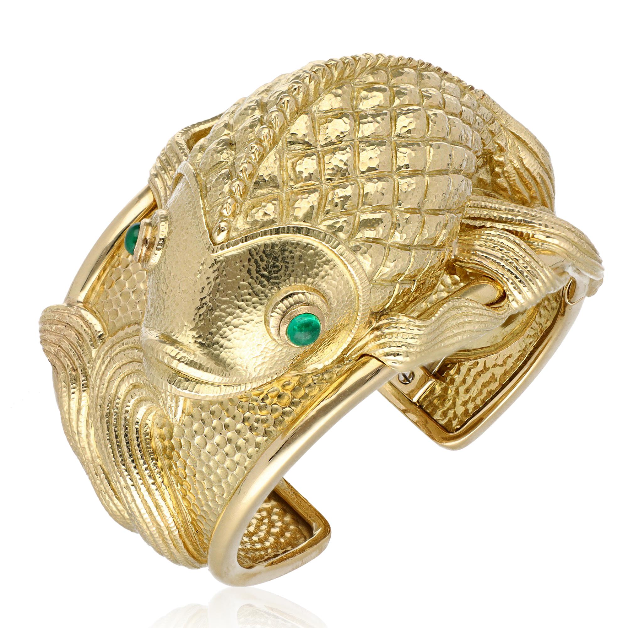 DAVID WEBB Repoussé Koi Cuff