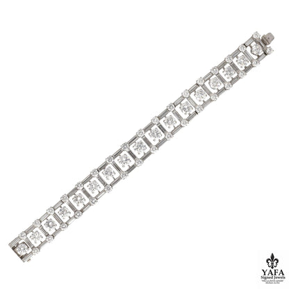 Van Cleef & Arpels Round Brilliant and Baguette Cut Diamond Bracelet