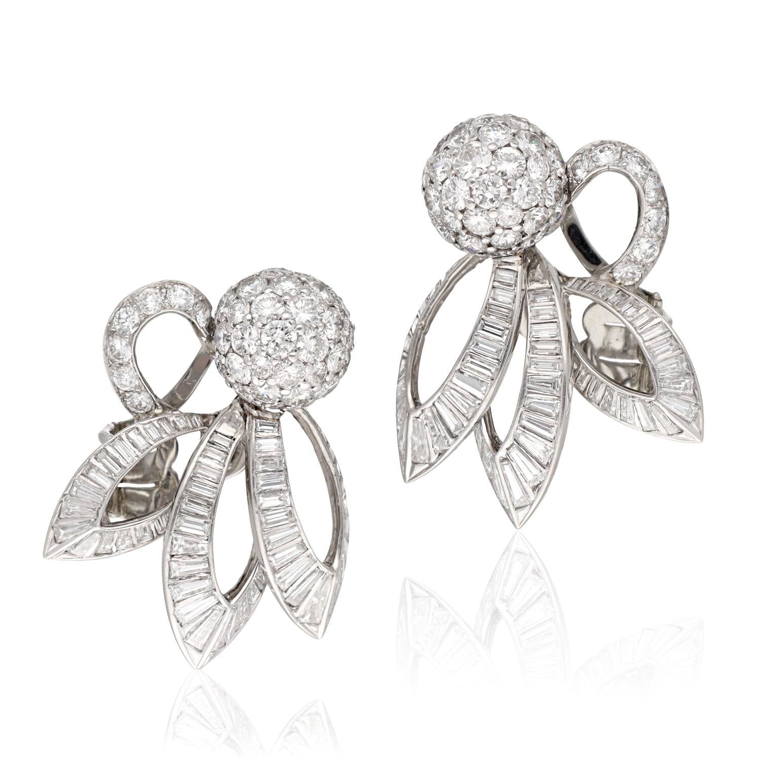 CARTIER Stylized Floral Earclips