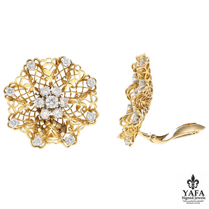 VAN CLEEF & ARPELS 'Dentelle' Earclips