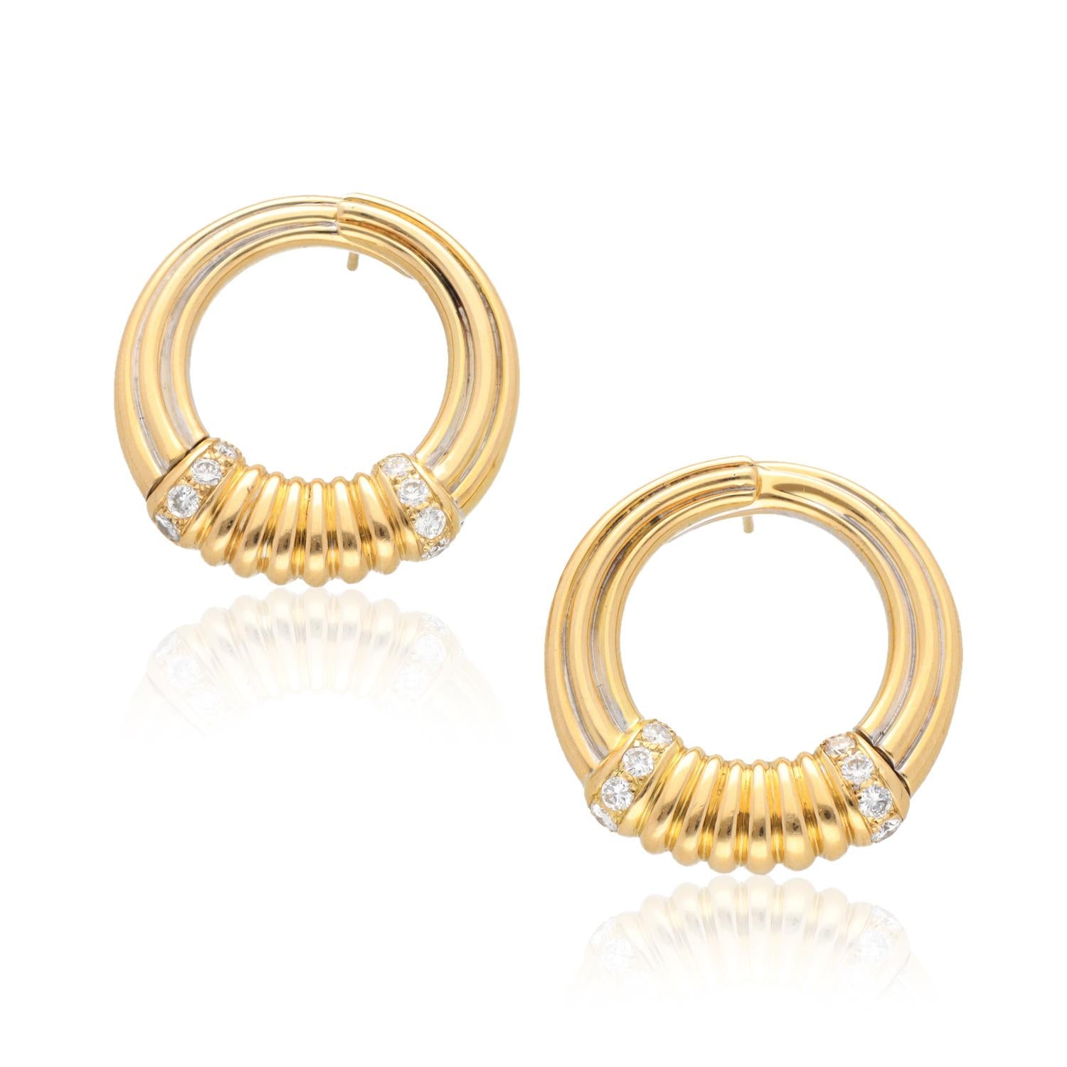 VAN CLEEF & ARPELS Creoles Cosmos Earrings