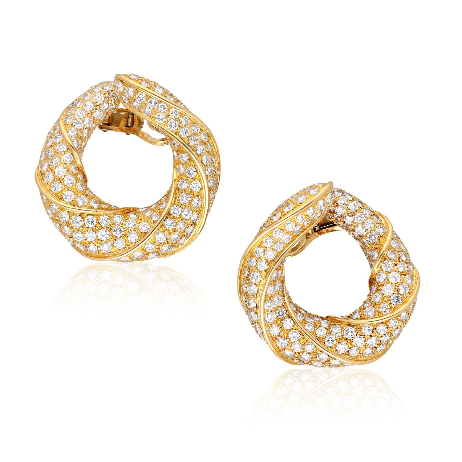 VAN CLEEF & ARPELS Diamond Crescent Hoop Earrings