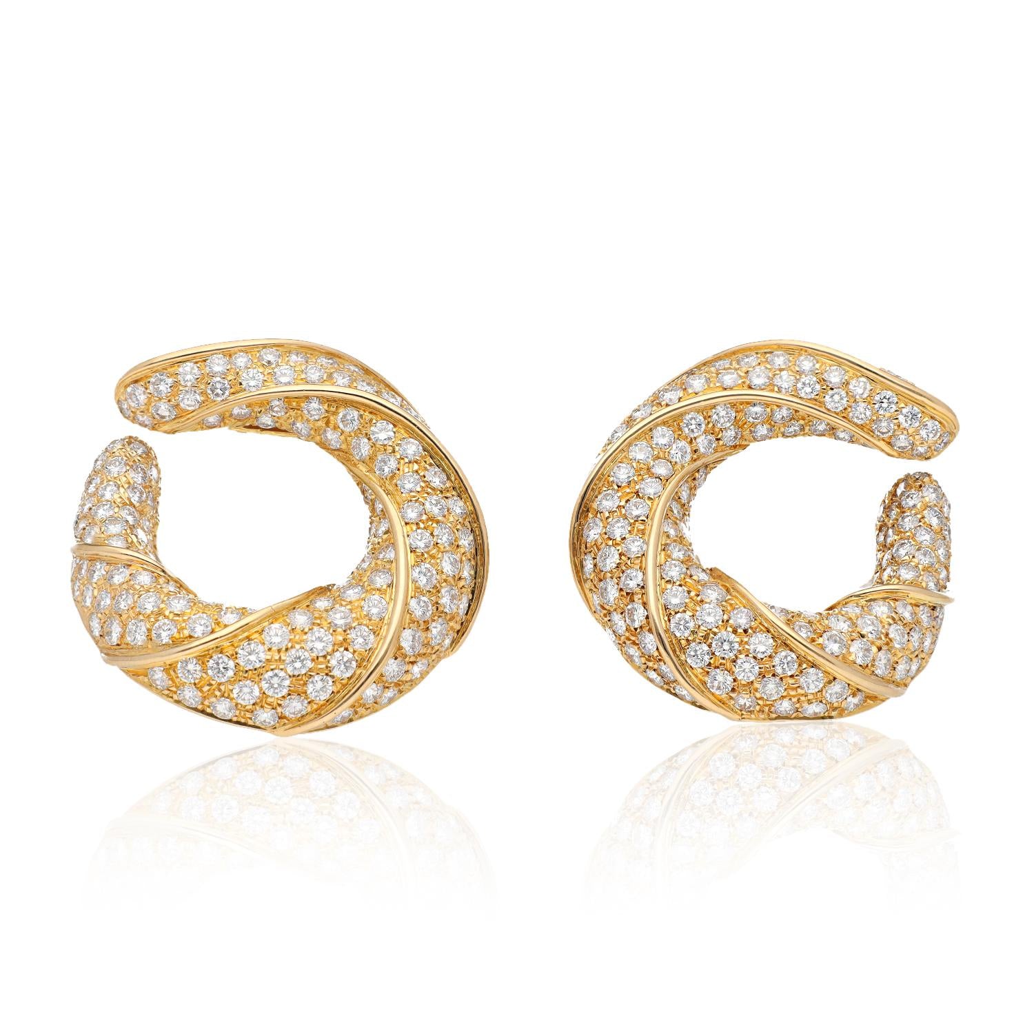 VAN CLEEF & ARPELS Diamond Crescent Hoop Earrings