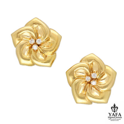 VAN CLEEF & ARPELS Magnolia Flower Ear Clips