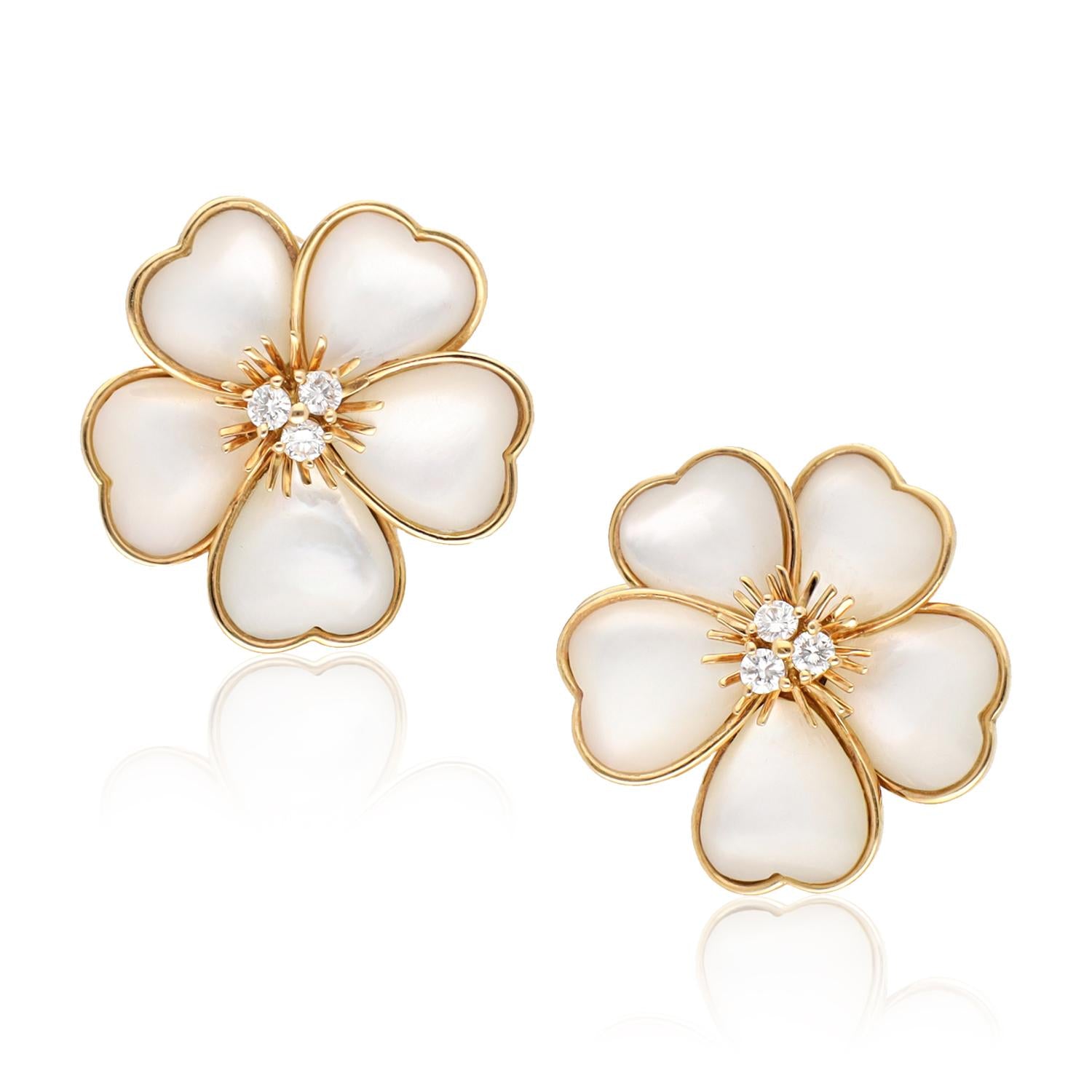 VAN CLEEF & ARPELS Mini 'Nerval' Ear Clips