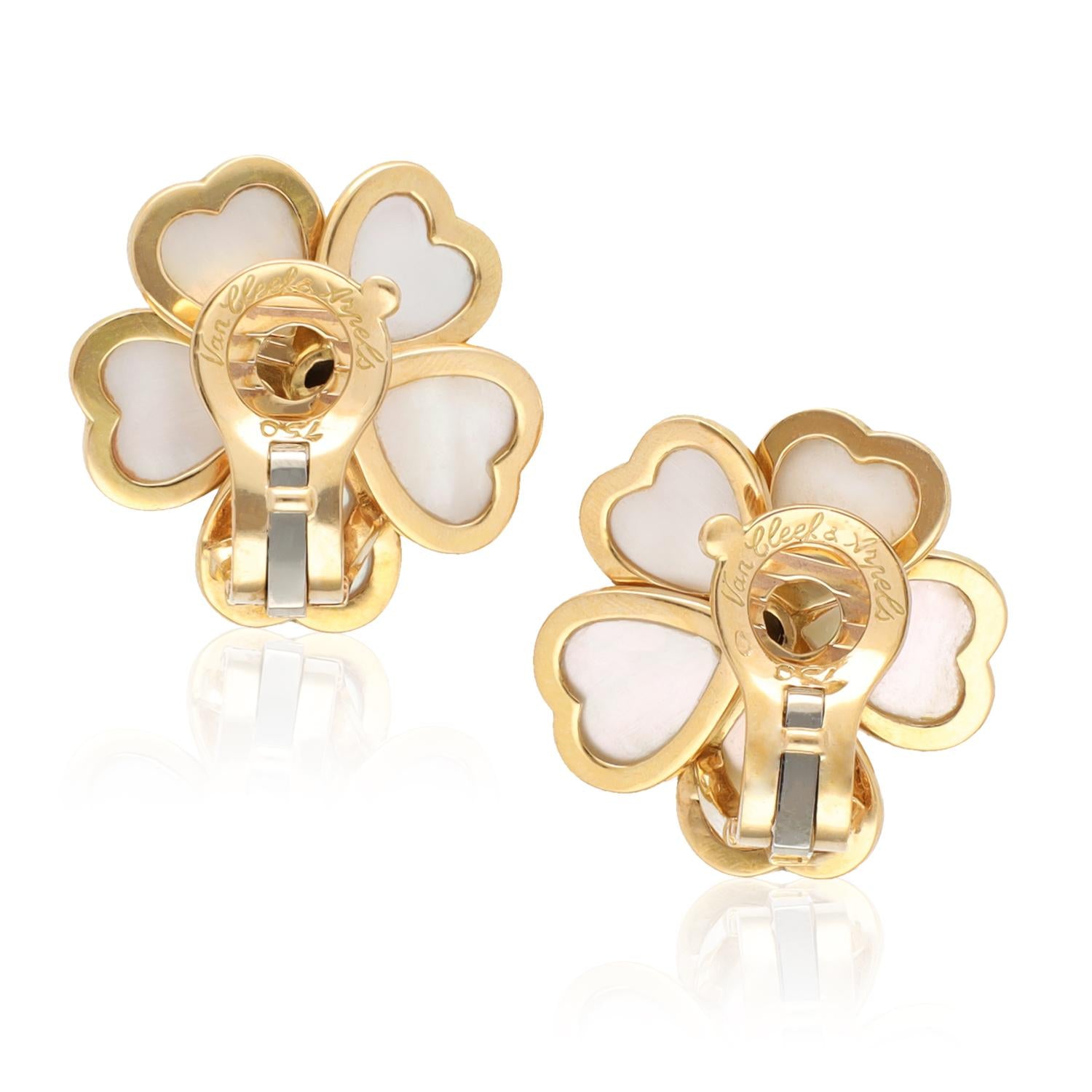 VAN CLEEF & ARPELS Mini 'Nerval' Ear Clips