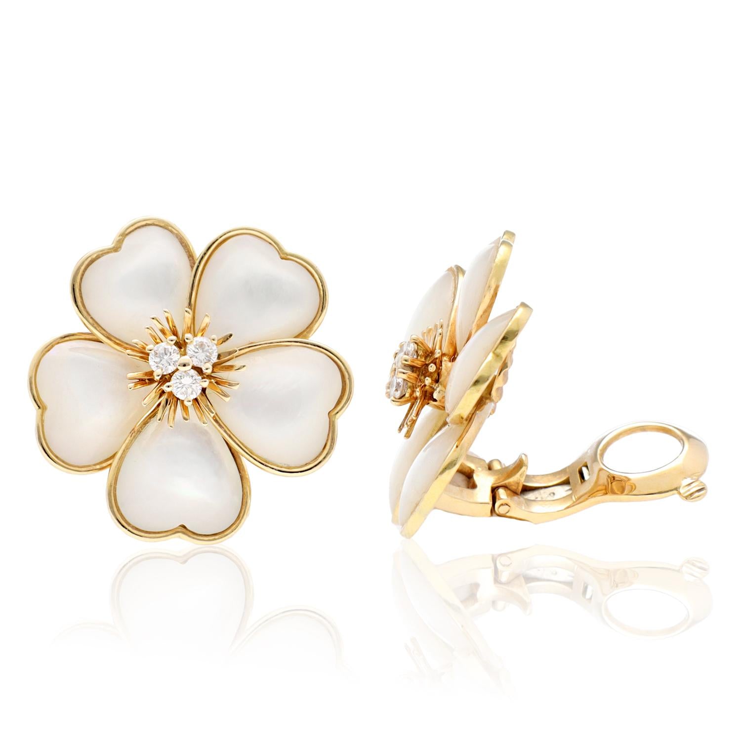 VAN CLEEF & ARPELS Mini 'Nerval' Ear Clips