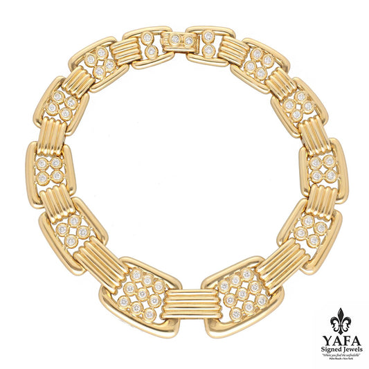 DAVID WEBB Gold and Diamond Necklace