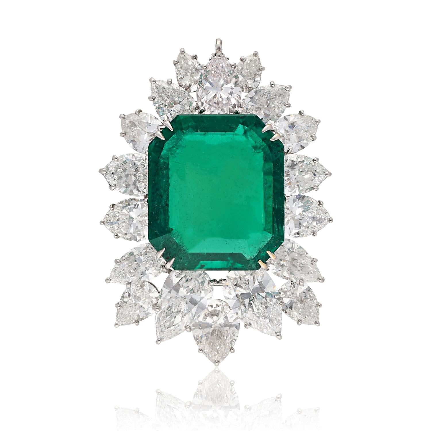 HARRY WINSTON Platinum And 18K White Gold Diamond And Emerald Necklace
