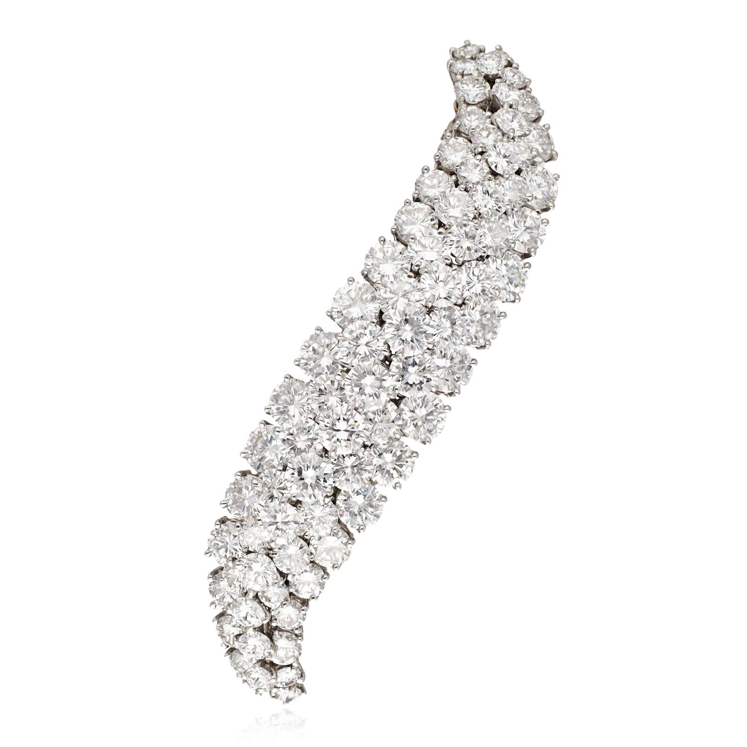 VAN CLEEF & ARPELS Diamond Flame Brooch