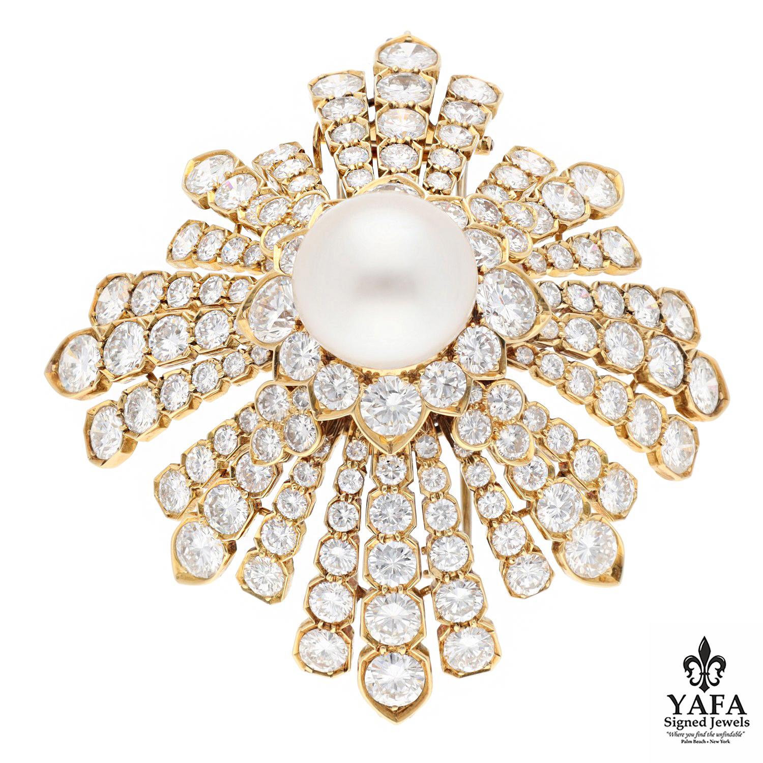 VAN CLEEF & ARPELS Pearl Diamond Clip-Brooch