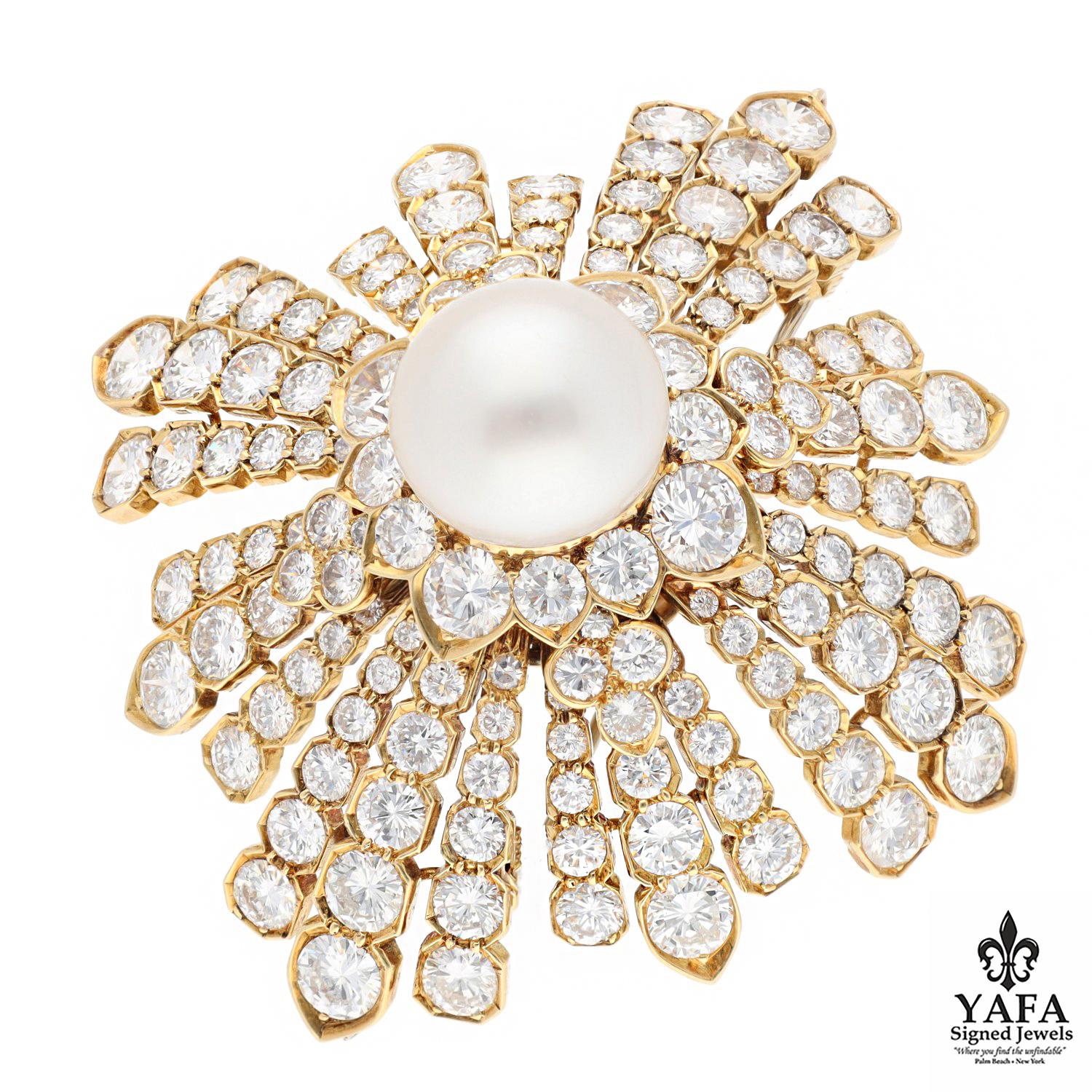 VAN CLEEF & ARPELS Pearl Diamond Clip-Brooch