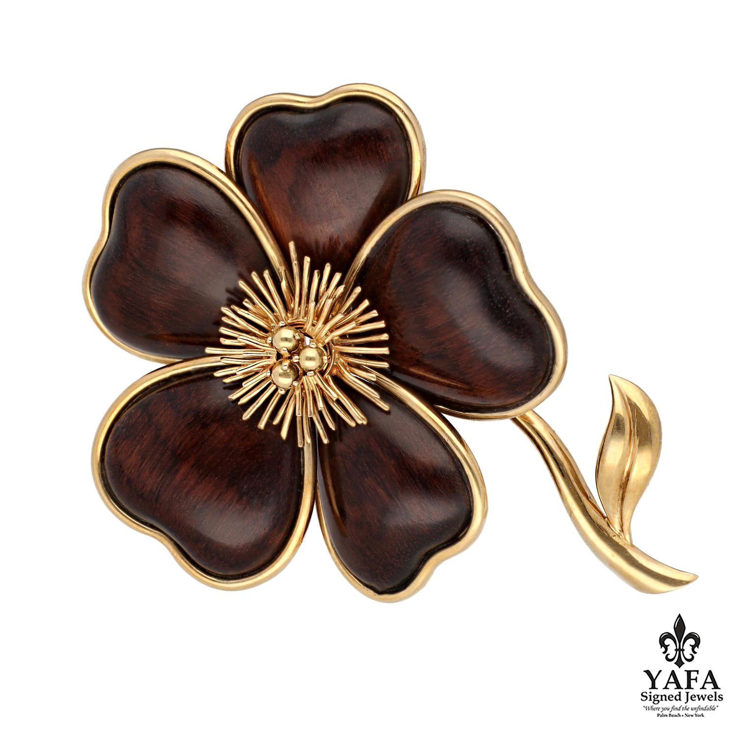 VAN CLEEF & ARPELS Clematis Flower Brooch