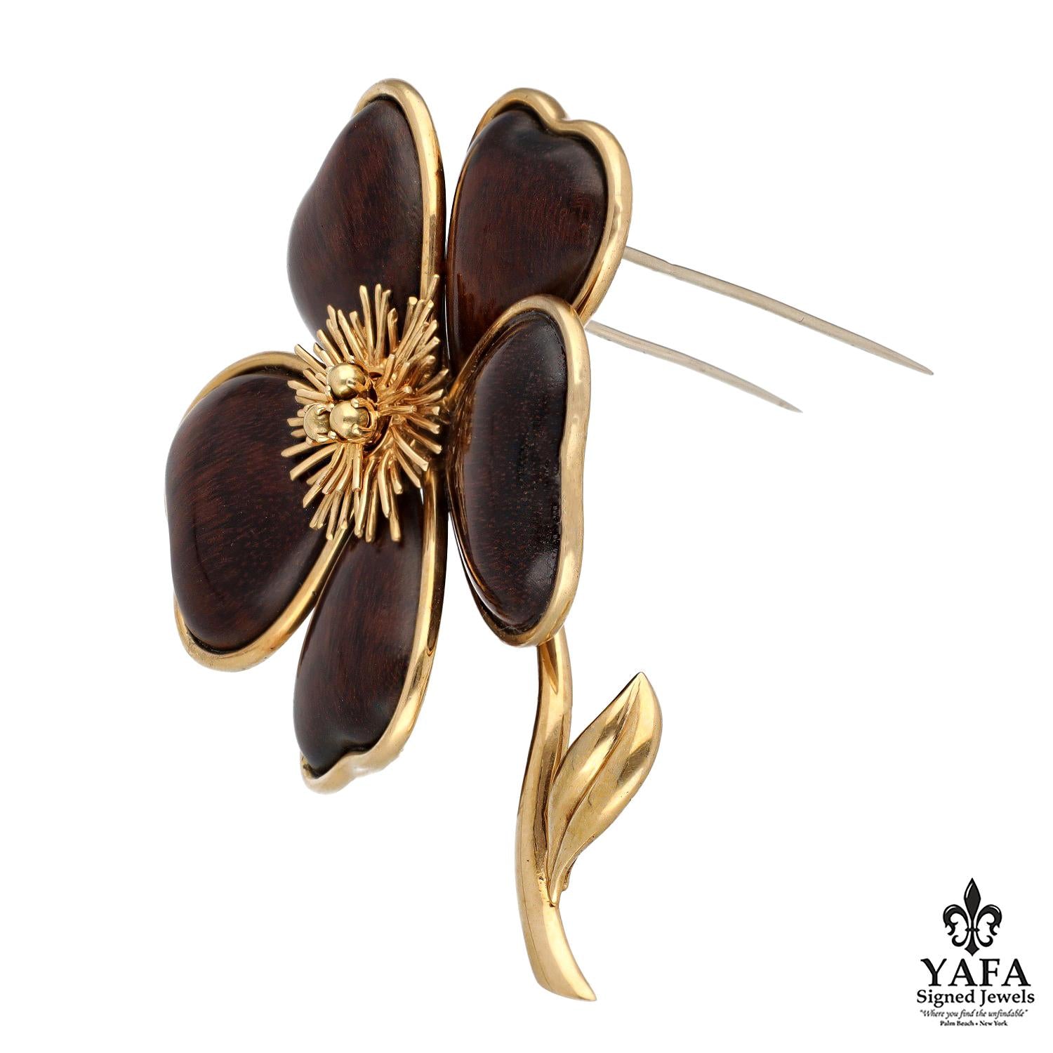 VAN CLEEF & ARPELS Clematis Flower Brooch