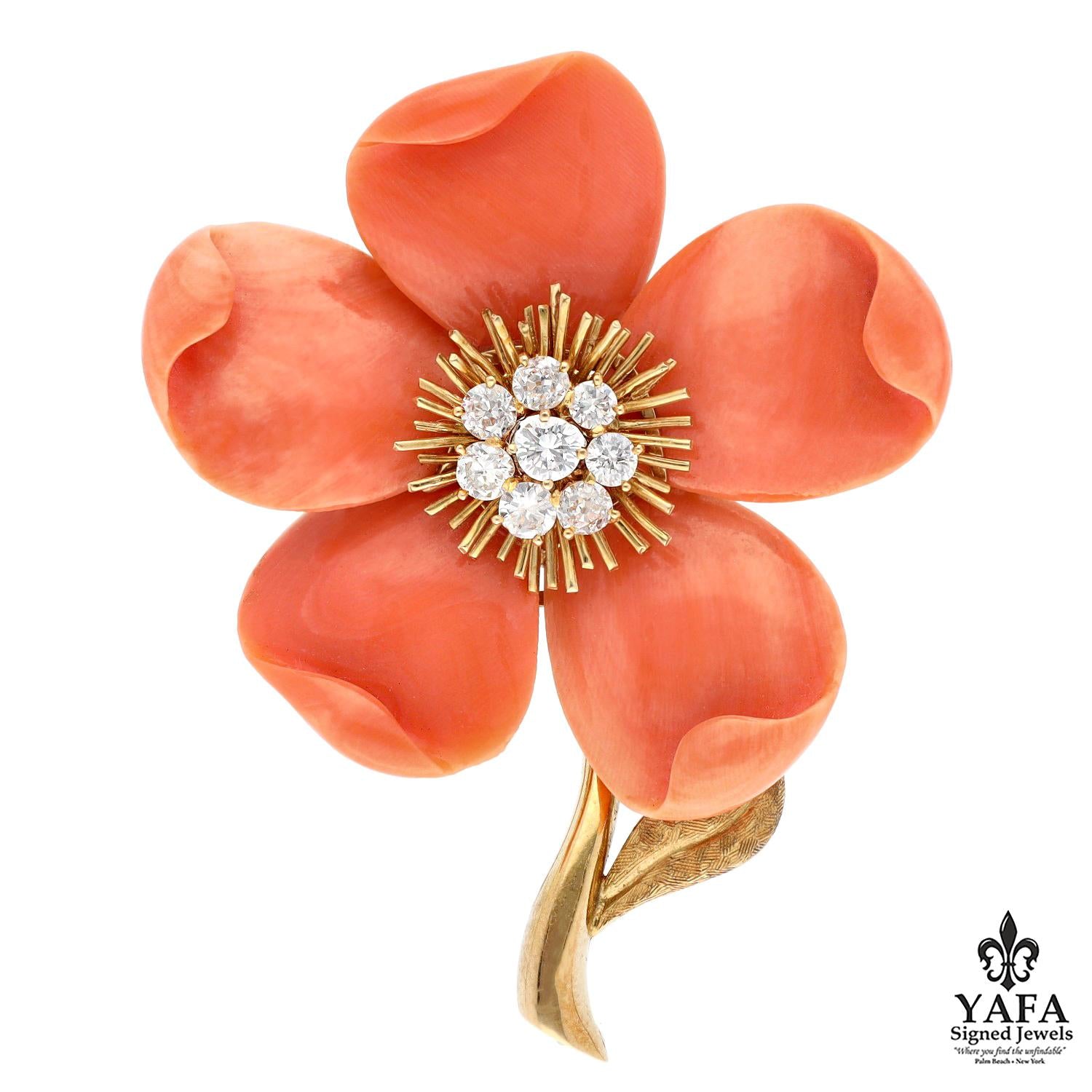 VAN CLEEF & ARPELS Rose De Noel Brooch