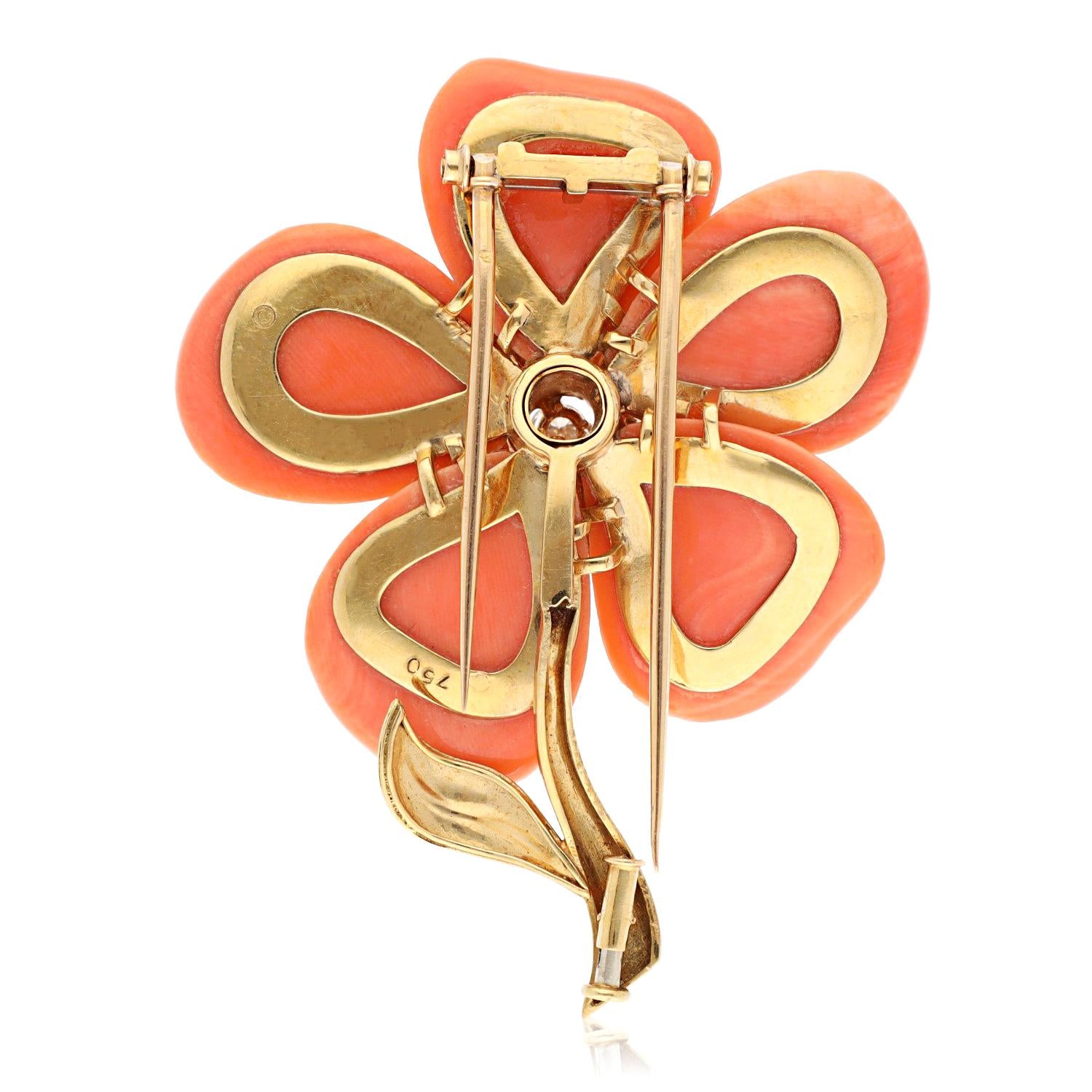 VAN CLEEF & ARPELS Rose De Noel Brooch