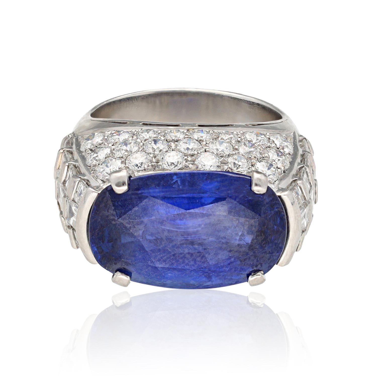 BULGARI Platinum Diamond and Oval-Shaped Ceylon No Heat Sapphire Ring