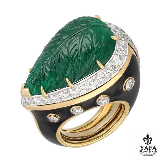 DAVID WEBB Carved Emerald Ring