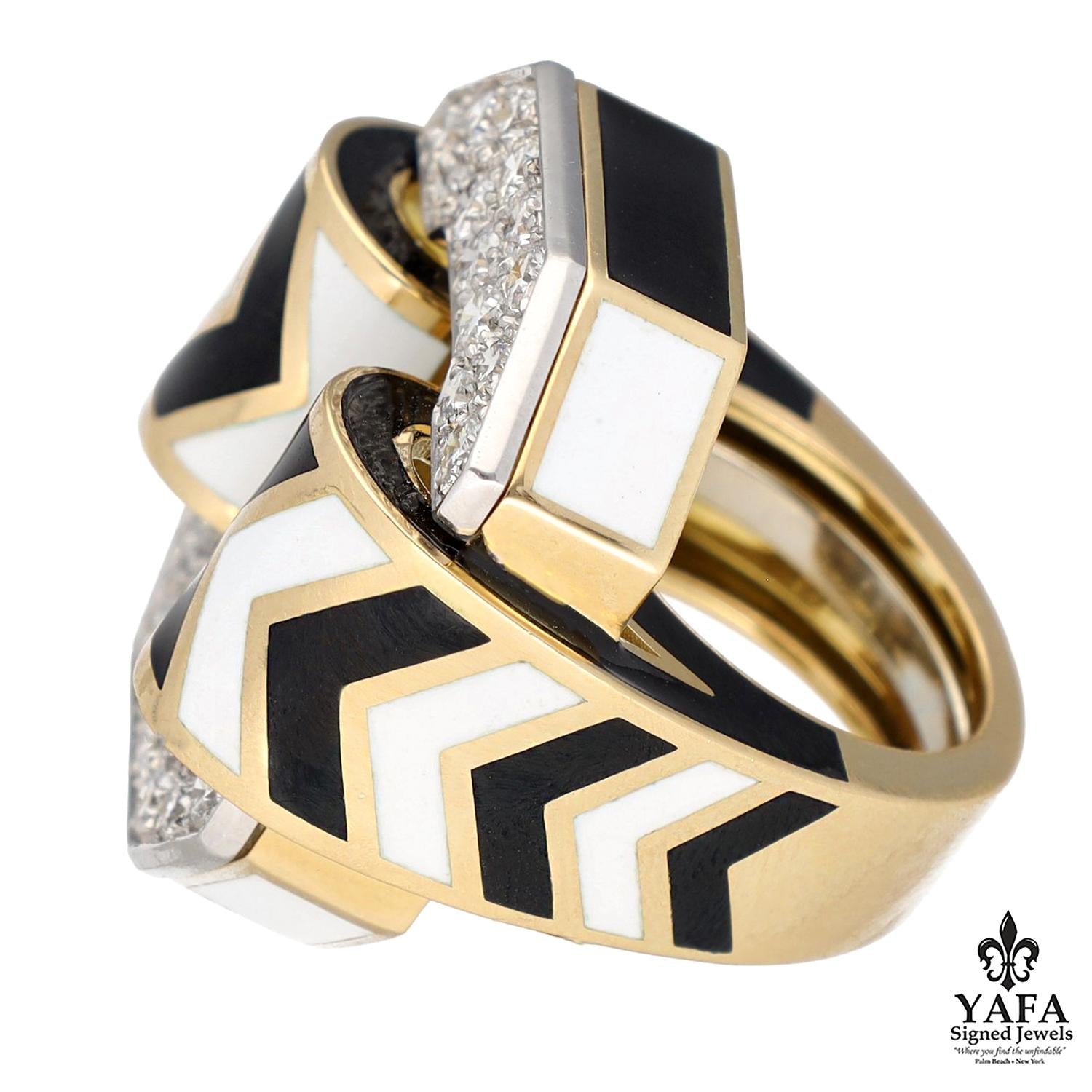 DAVID WEBB Chevron Ring