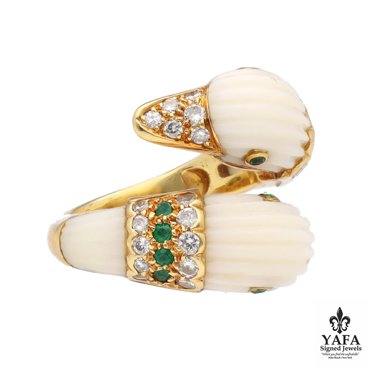 Van Cleef & Arpels Canard Ring