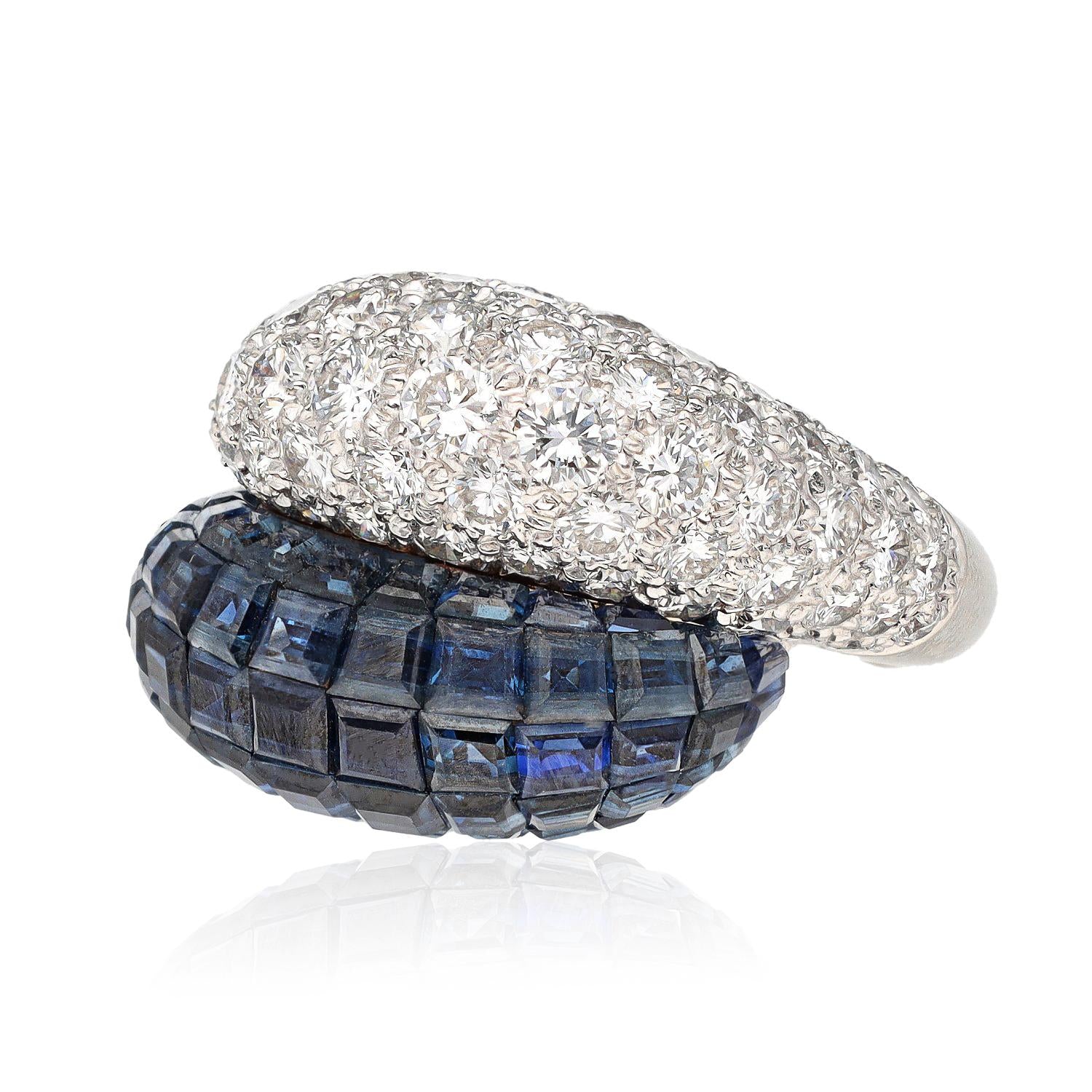 VAN CLEEF & ARPELS Platinum, Diamond and Mystery-Set Sapphire “Boule” Ring