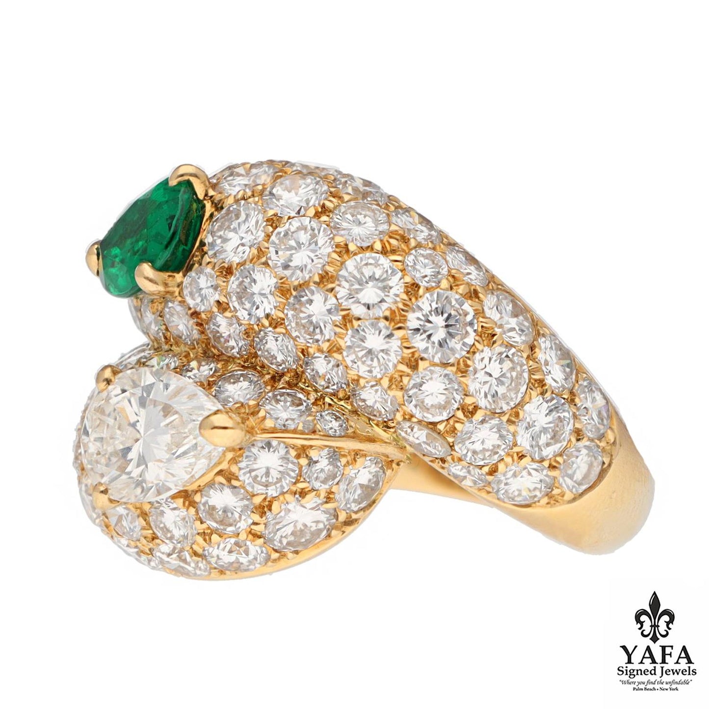 Cartier 'Toi Et Moi' Emerald and Diamond Ring