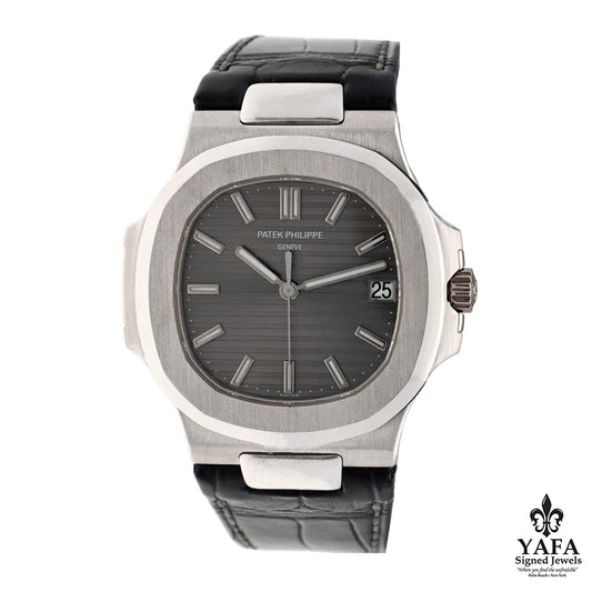 PATEK PHILIPPE 18K White Gold Nautilus, Gray Dial