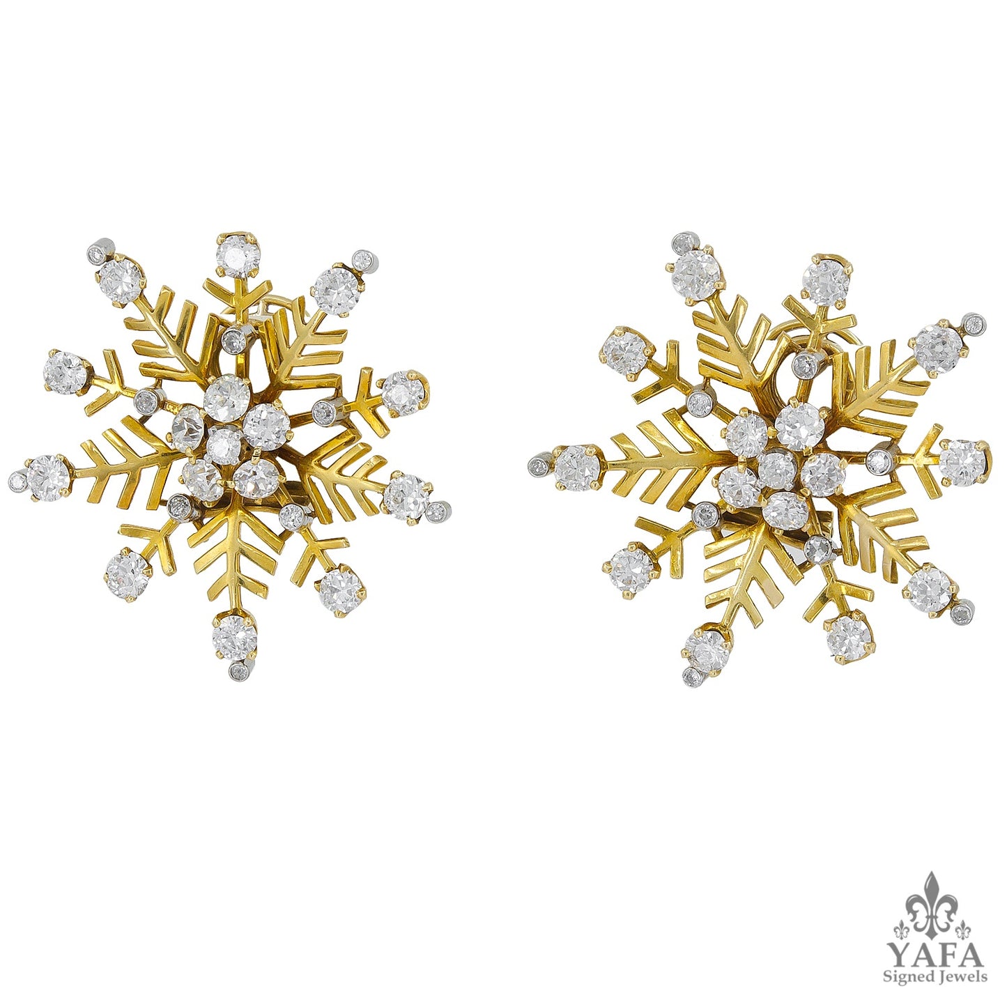 VAN CLEEF & ARPELS Diamond Snowflakes Earrings