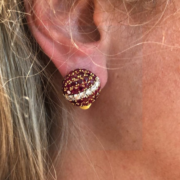 VAN CLEEF & ARPELS Province Ruby Bombe Earrings