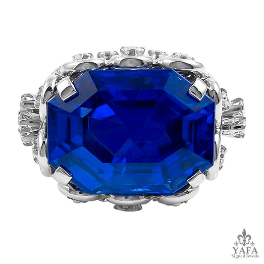 Contemporary Ceylon Sapphire Diamond Ring 14.67 cts