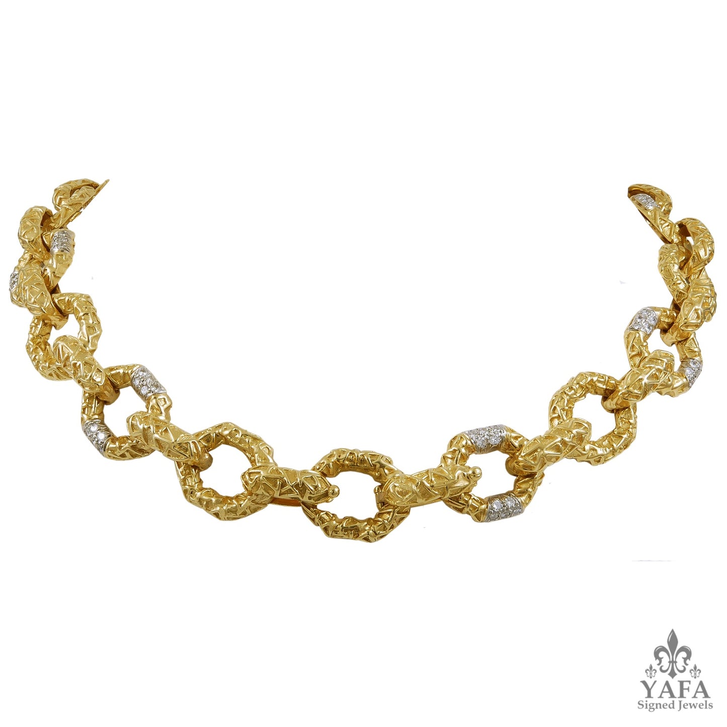 VAN CLEEF & ARPELS Diamond Hammered Link Necklace