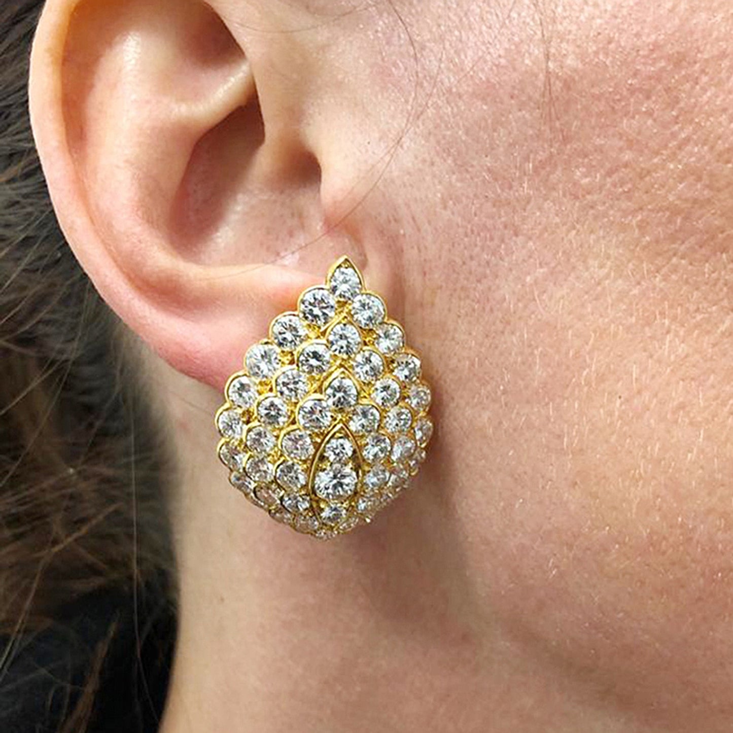 VAN CLEEF & ARPELS Diamond Earrings