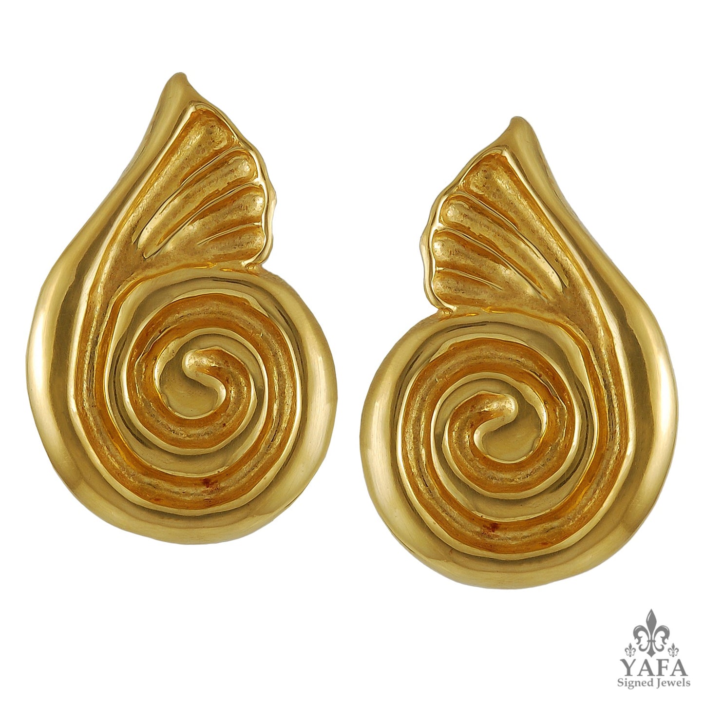18k Gold Swirl Design Earrings