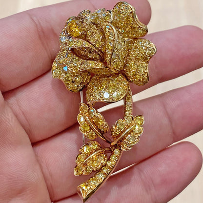 VAN CLEEF & ARPELS Yellow Diamond Flower Brooch