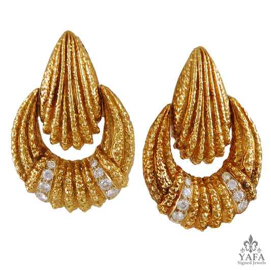 VAN CLEEF & ARPELS Diamond Earrings
