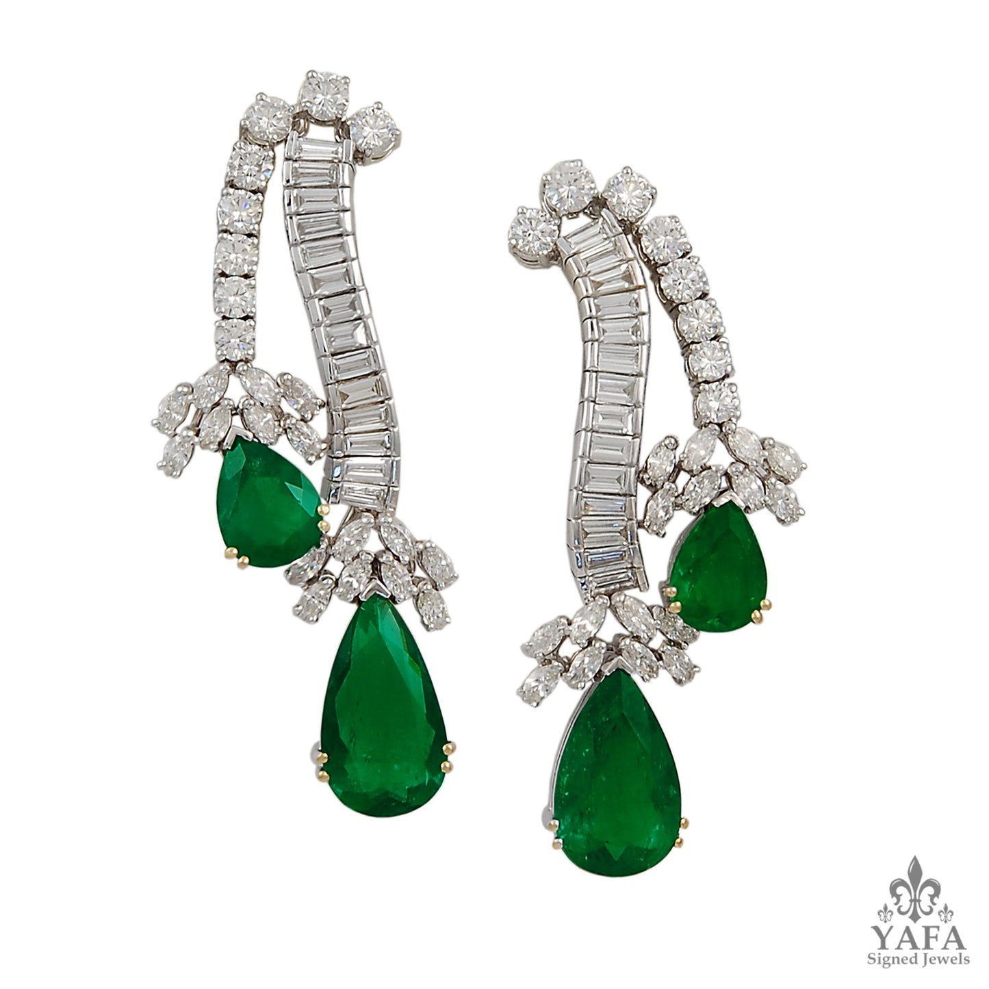 18k Gold Diamond, Pear Shape Emerald Necklace Suite