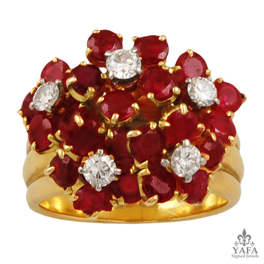 VAN CLEEF & ARPELS Diamond, Ruby Flower Ring