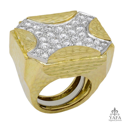 DAVID WEBB Diamond Hammered Gold Ring