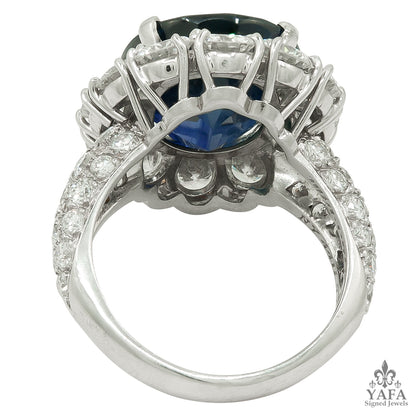 VAN CLEEF & ARPELS Oval-Shaped Sapphire, Diamond Ring