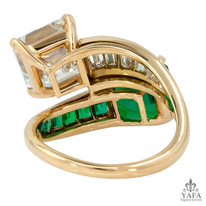 Colombian Emerald, Diamond Toi et Moi Ring